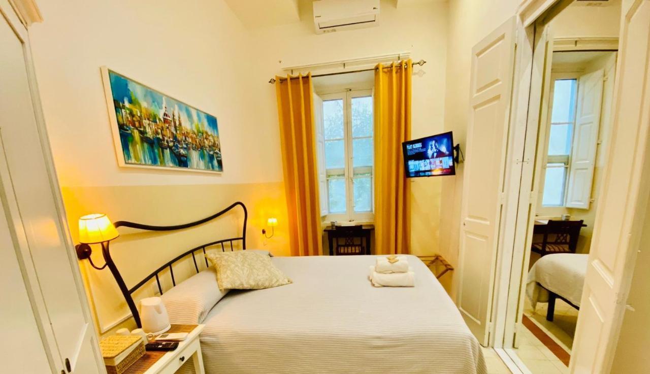 The Maltese Sun Hotel Sliema Buitenkant foto