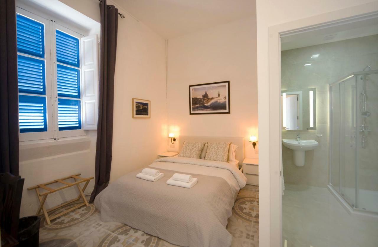 The Maltese Sun Hotel Sliema Buitenkant foto