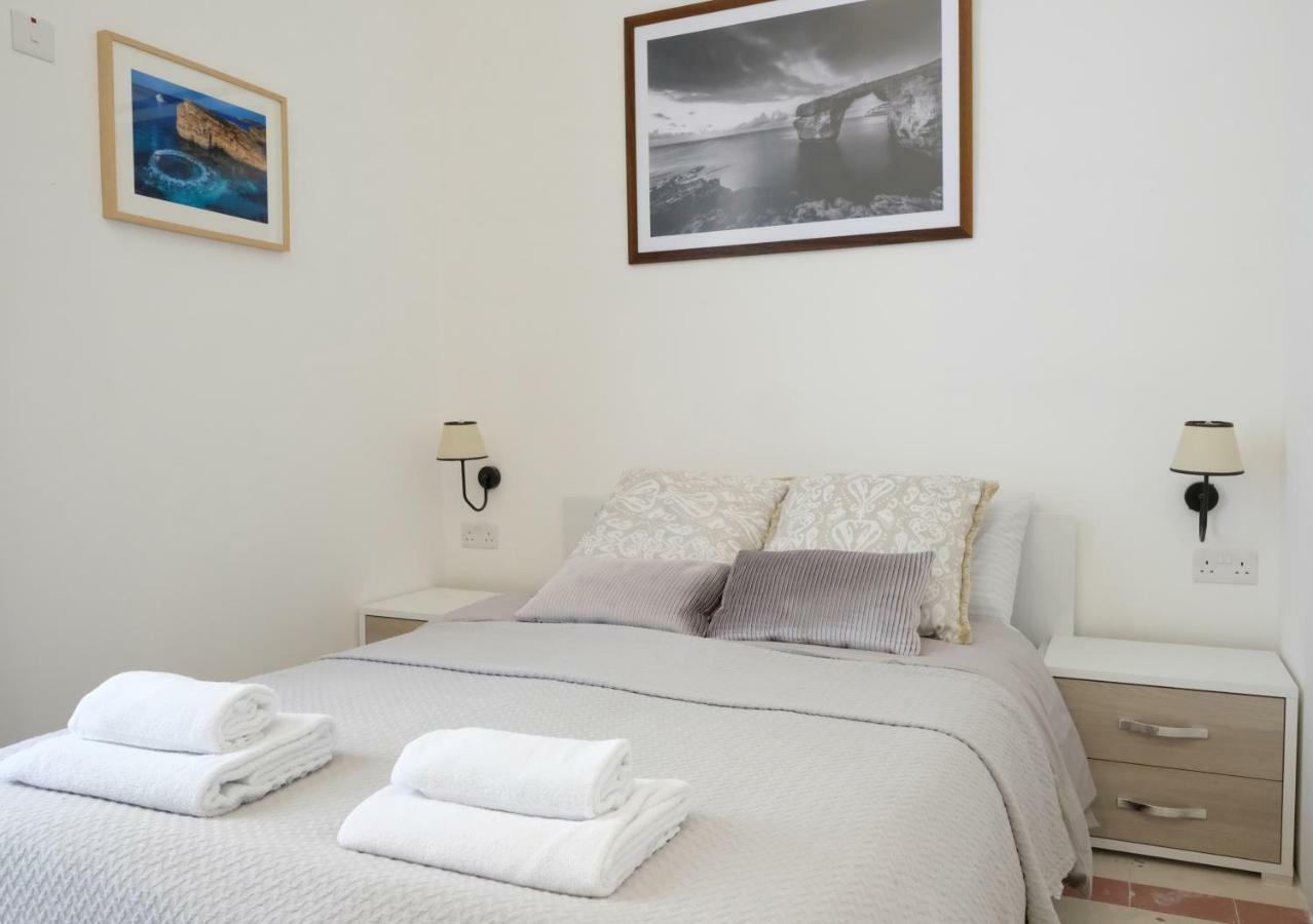 The Maltese Sun Hotel Sliema Buitenkant foto